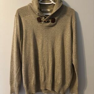 524M Men's Beige Sweater with toggle Button Detail